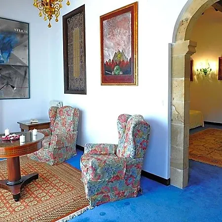 San De Hotel