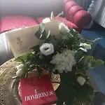 San De מלון 4*